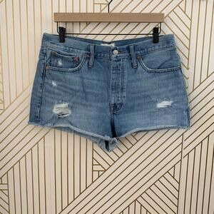 Madewell Relaxed Denim Shorts raw hem distressed Mid-rise button fly Light Wash